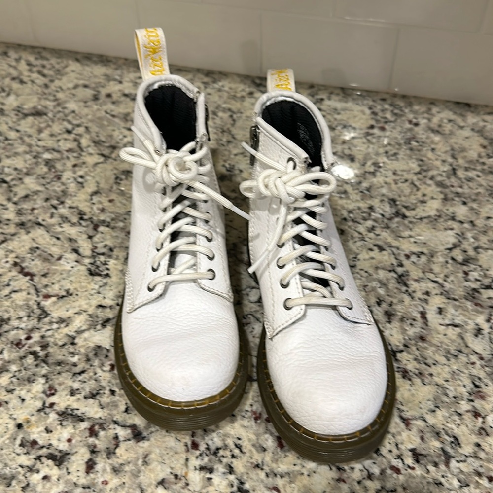 Dr Martin kids Delaney boot